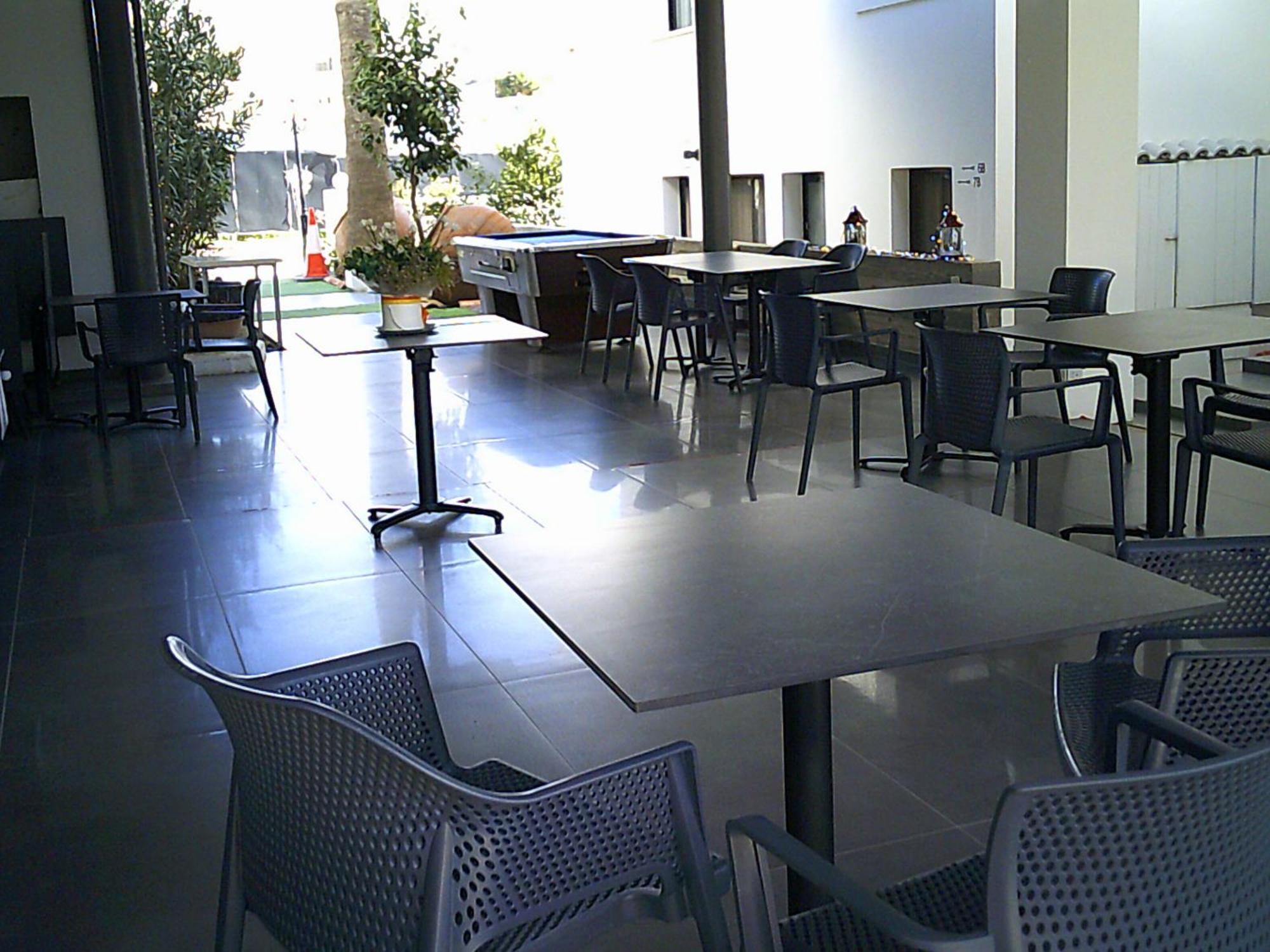 Panklitos Tourist Apartments Paphos ภายนอก รูปภาพ